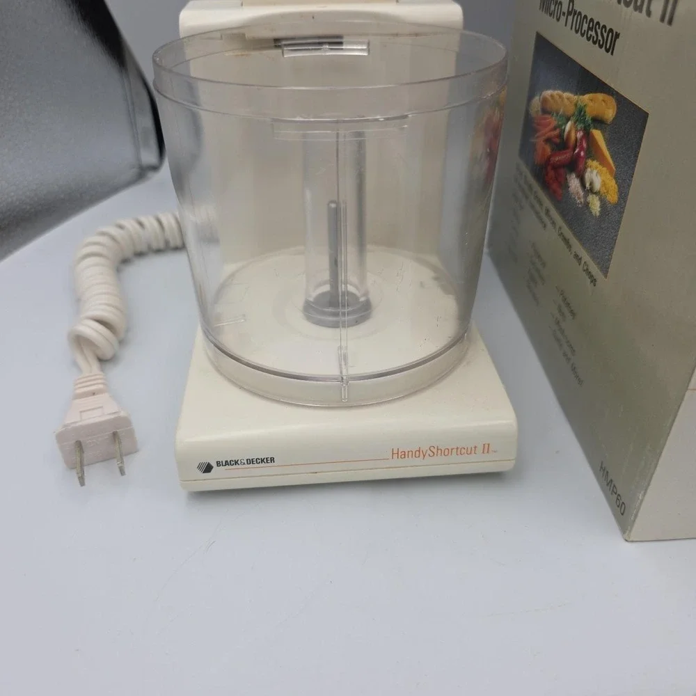 Black & Decker Handy Short Cut II Micro-Processor HMP60